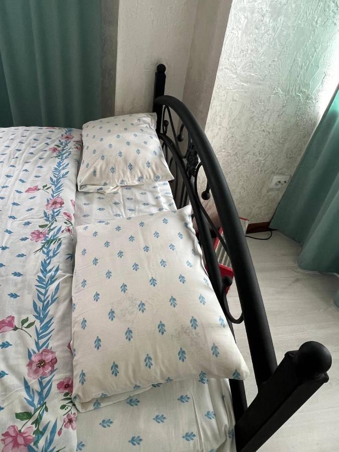 2-Room Apartment Mossovet Бишкек Экстерьер фото